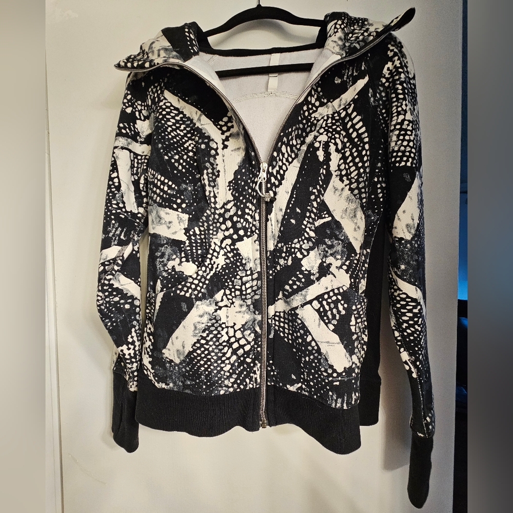 Lululemon Scuba Hoodie